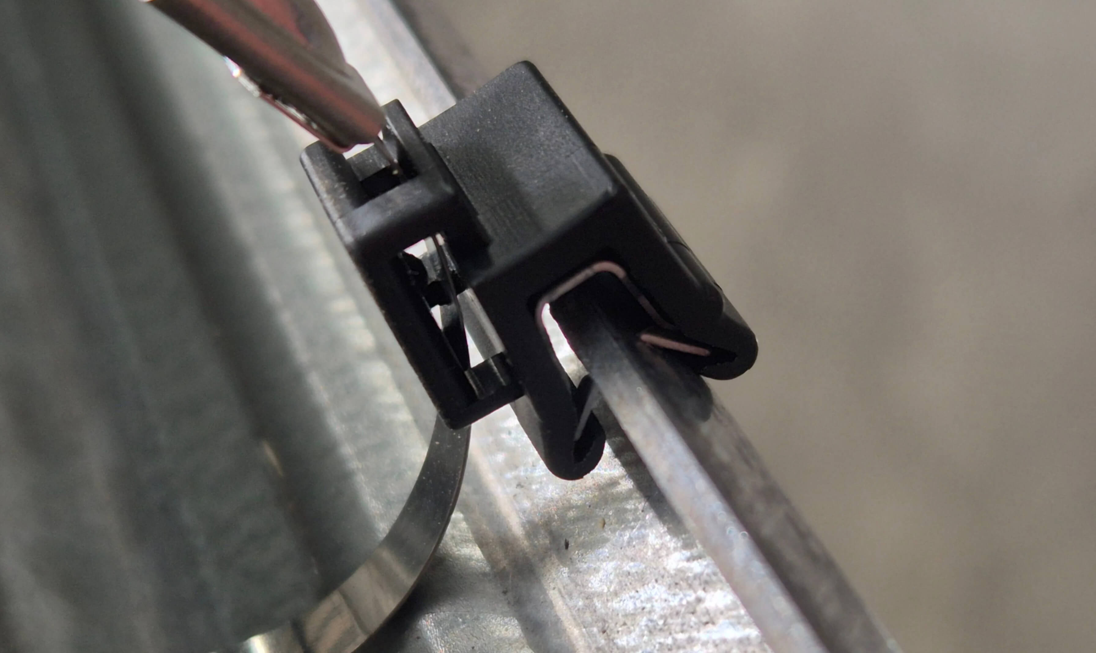Stainless Steel Fixing Ties Edge Clips for Solar Panels
